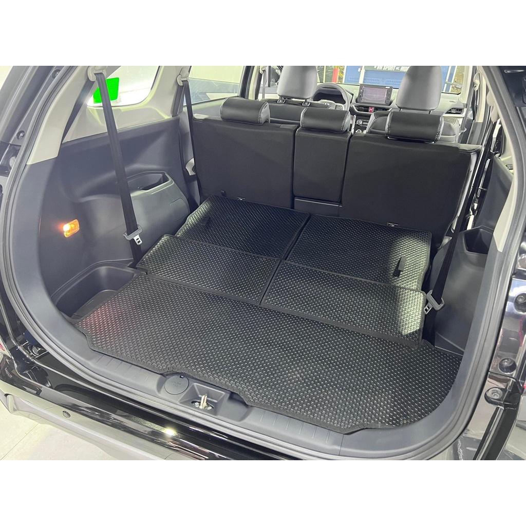 Thảm lót sàn ô tô KATA cho xe Toyota Veloz - Khít với sàn xe, Chống trơn, Không mùi, Không ẩm mốc