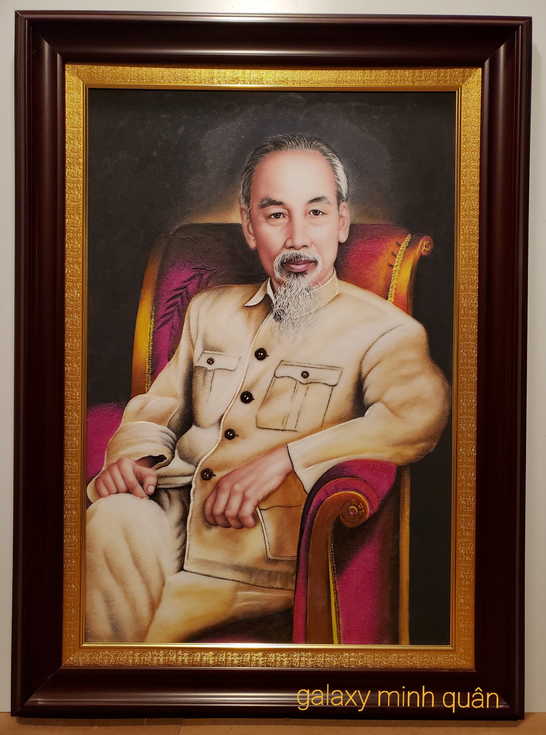 Tranh đá tự nhiên - Bác Hồ ngồi ghế Sofa chụp trong điện kremlin MOSCOVA THÁNG 10-1957