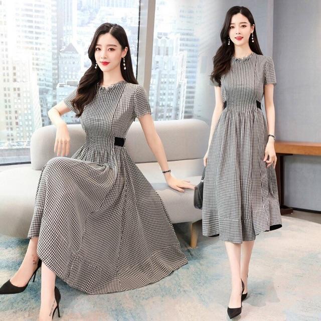 ĐẦM XOÈ CARO CỔ NHÚN