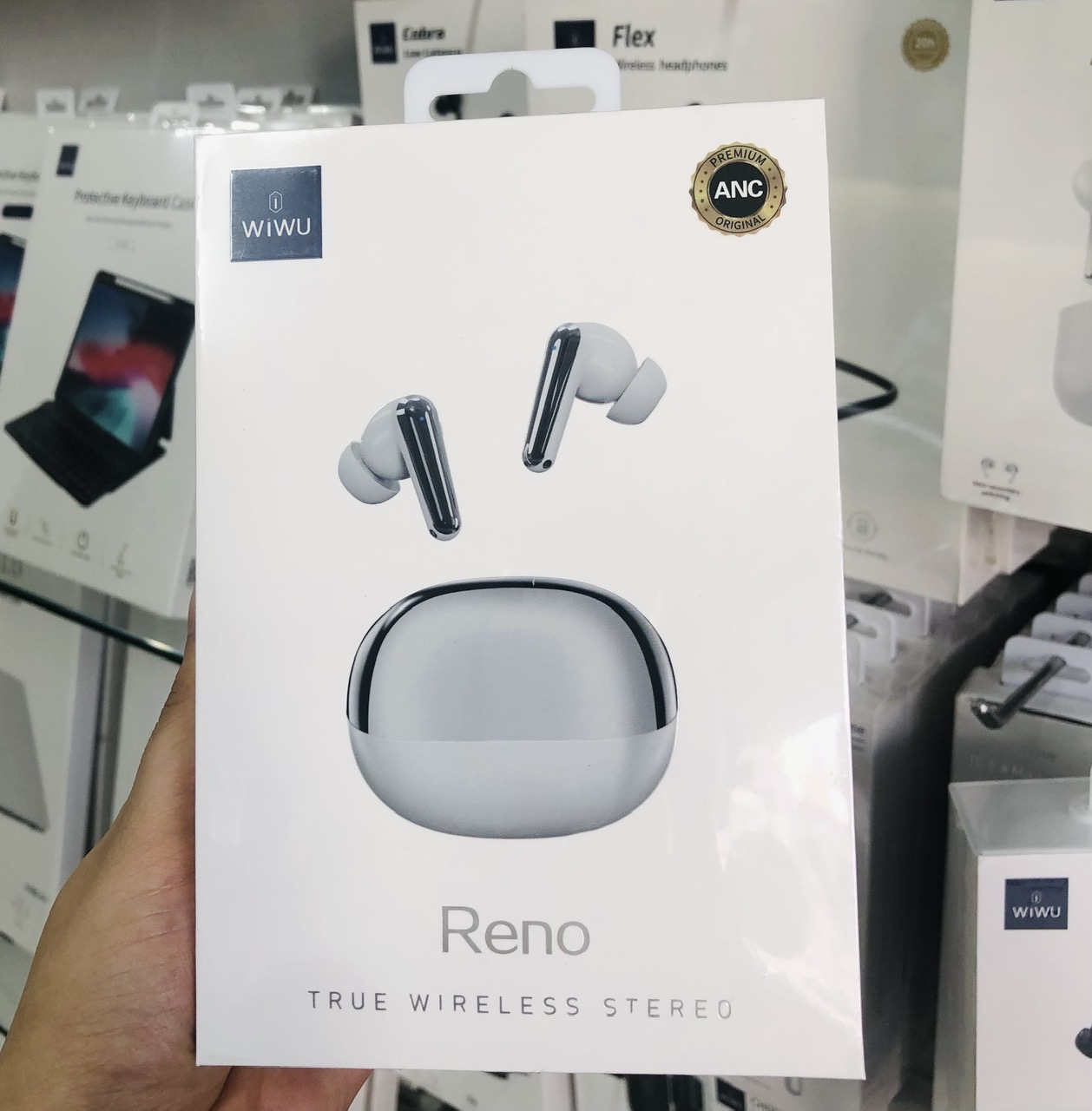 Tai nghe Wiwu Reno True Wireless Stereo T19 tương thích rộng rãi với các thiết bị kết nối bluetooth, có chip thông minh, cảm ứng thông minh và trợ lý giọng nói thông minh - Hàng chính hãng