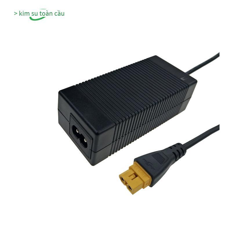 Bộ chuyển đổi 38V1A kiểu dáng mới nhất, chứng nhận TUV, GS, CE tiêu chuẩn Châu Âu, hiệu quả năng lượng 6 cấp, giải pháp IC, dòng chân an toàn
