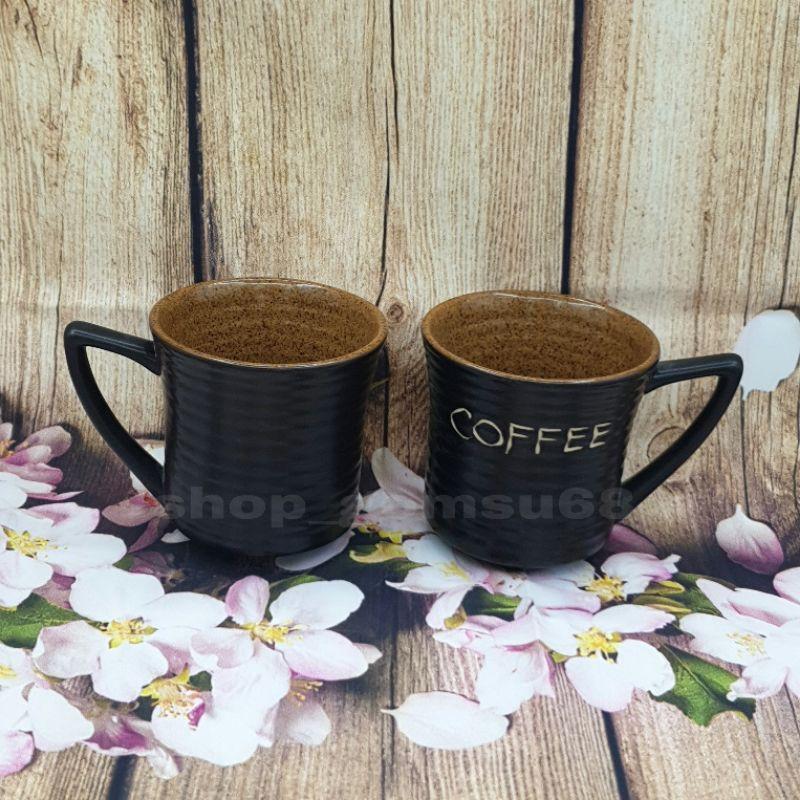 Cốc ly sứ có quai tam giác men 2 màu nâu đen sang trọng. Dung tích 170ml. Cốc pha cafe, pha trà...