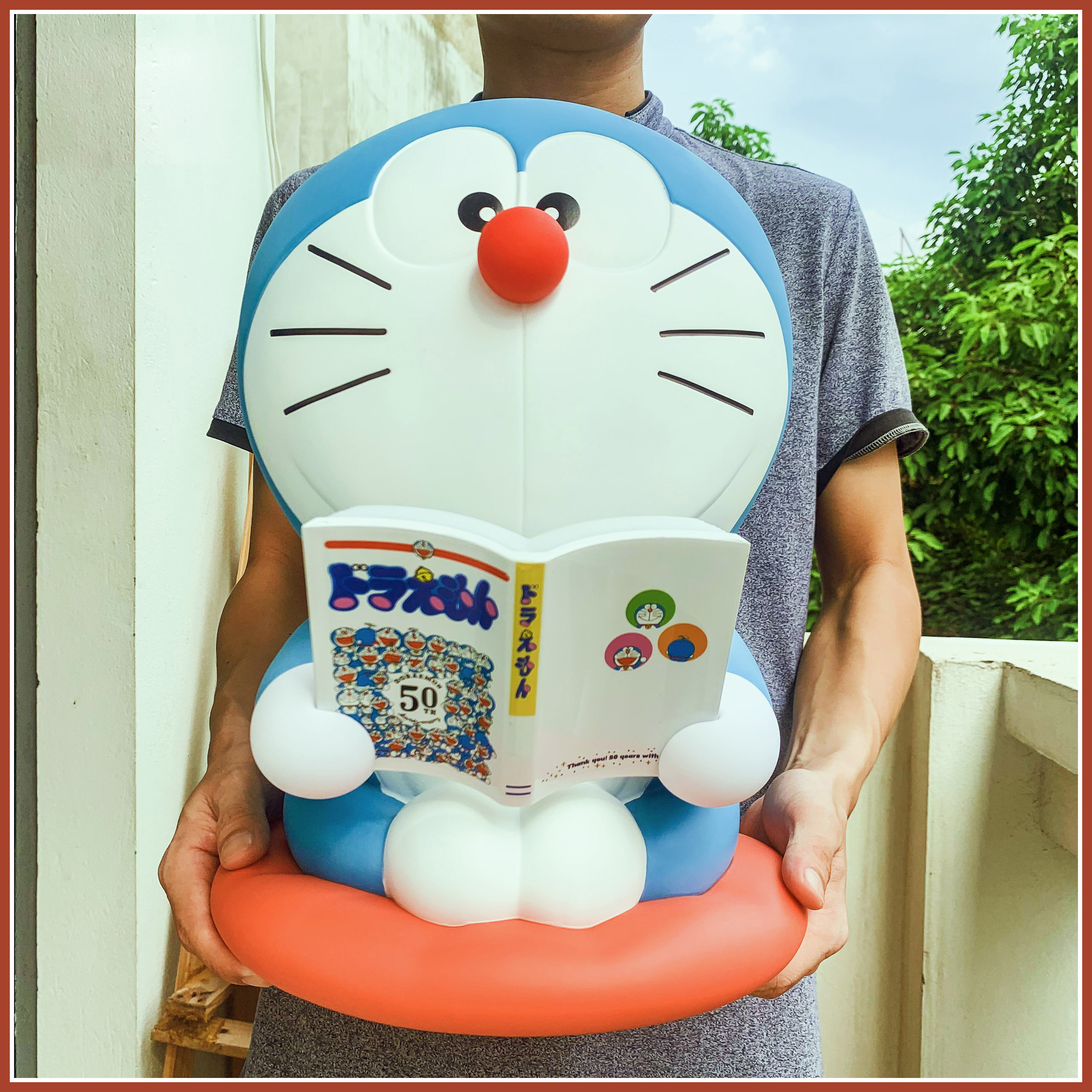 Mô hình doremon , doraemon đọc sách siêu khủng