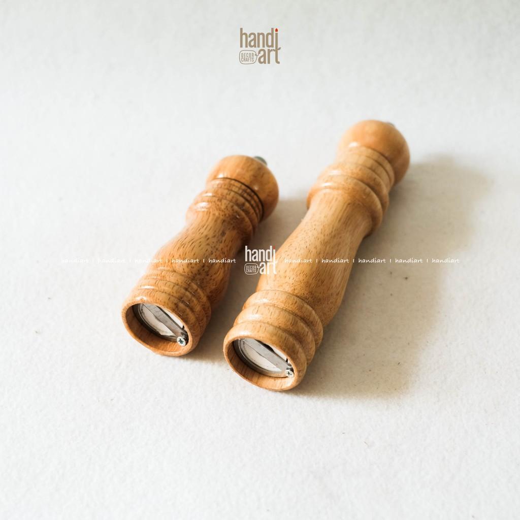 Cối xay tiêu bằng gỗ - Xay tiêu cầm tay - Wooden pepper mill