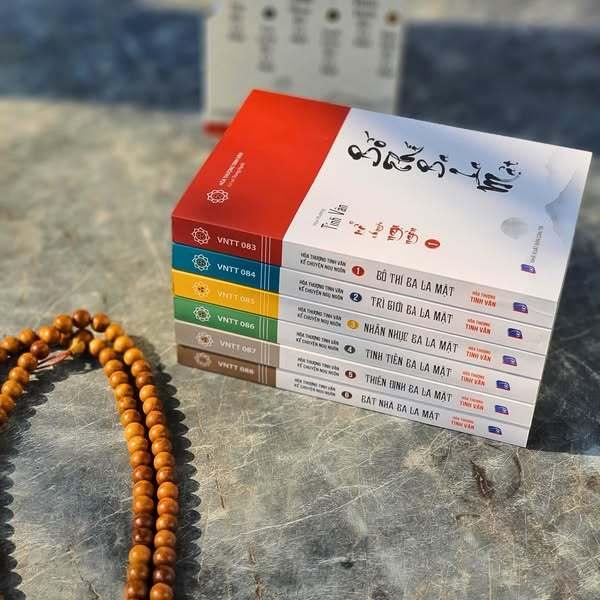 Sách - Hộp Sách Hòa Thượng Tinh Vân Kể Chuyện Ngụ Ngôn - Vĩnh Nghiêm Books