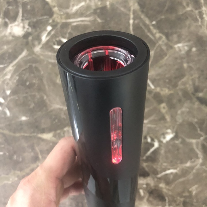 Bộ dụng cụ mở vang tự động đa năng MGS-KP1-361901 kèm nút đậy chai - Dung lượng pin 500mAh