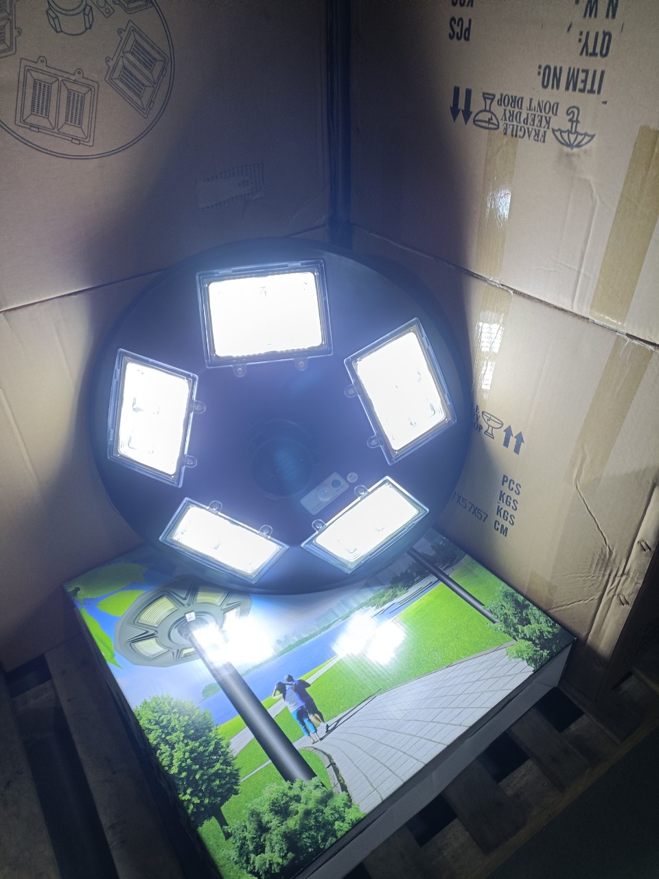 Đèn Năng Lượng UFO 500W 1000W