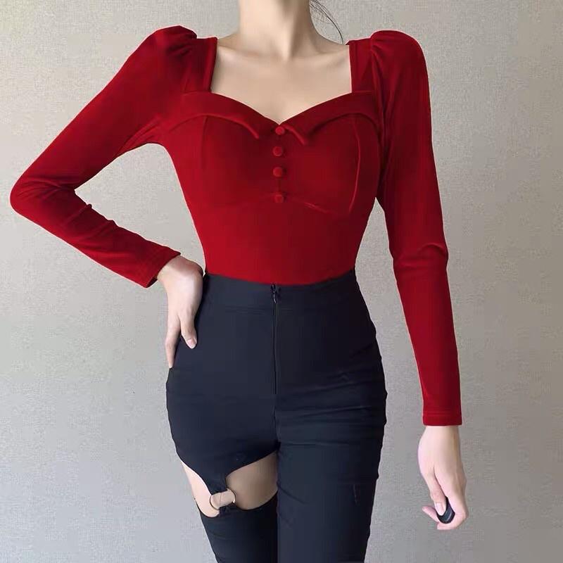 Áo nhung dài tay cổ vuông cúp ngực T0260