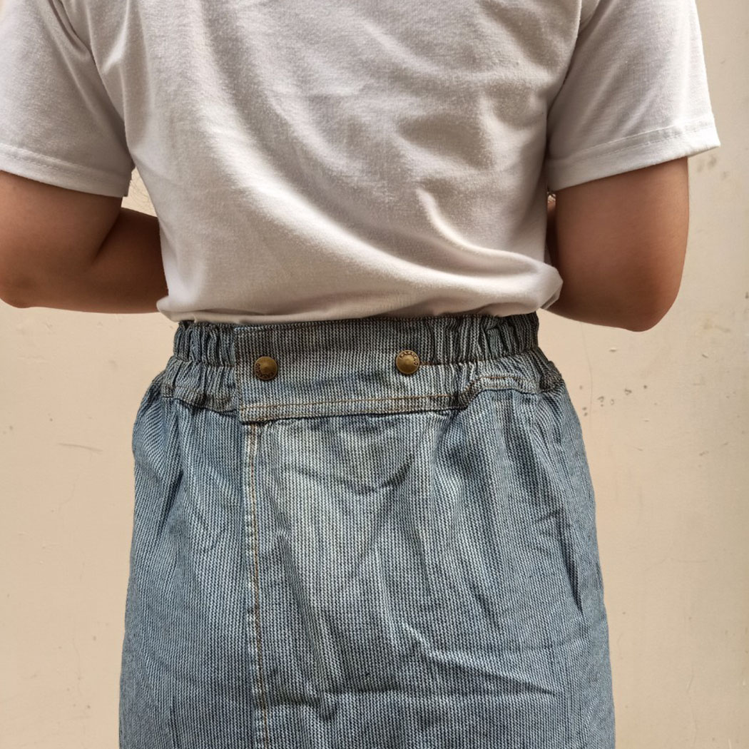 Váy Chống Nắng Kaki Cao Cấp Loại 1 Tà Với Khả Năng Chống Nắng Tốt Họa Tiết Sọc Đen Trắng