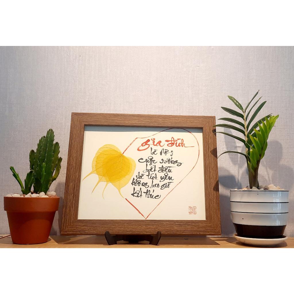 15 mẫu tranh về GIA ĐÌNH có nhiều mẫu viết bằng chữ thư pháp lá bồ đề 20x25 cm
