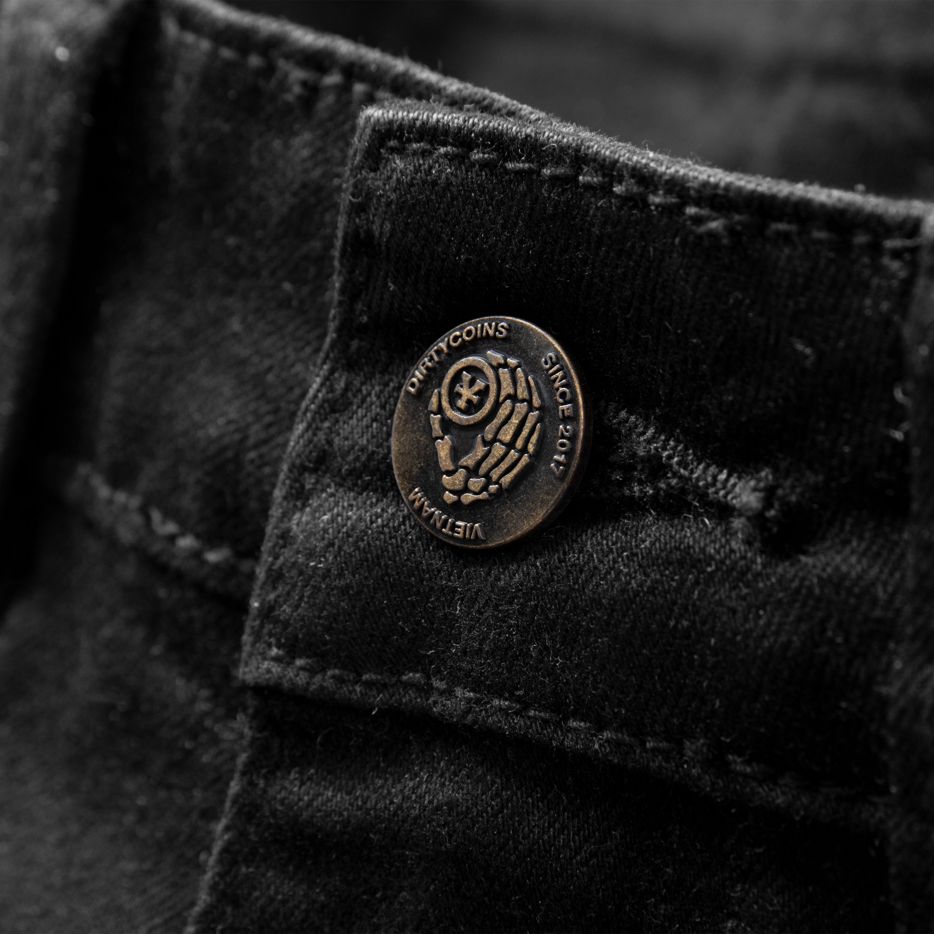Quần DirtyCoins Cartoon Jeans - Black
