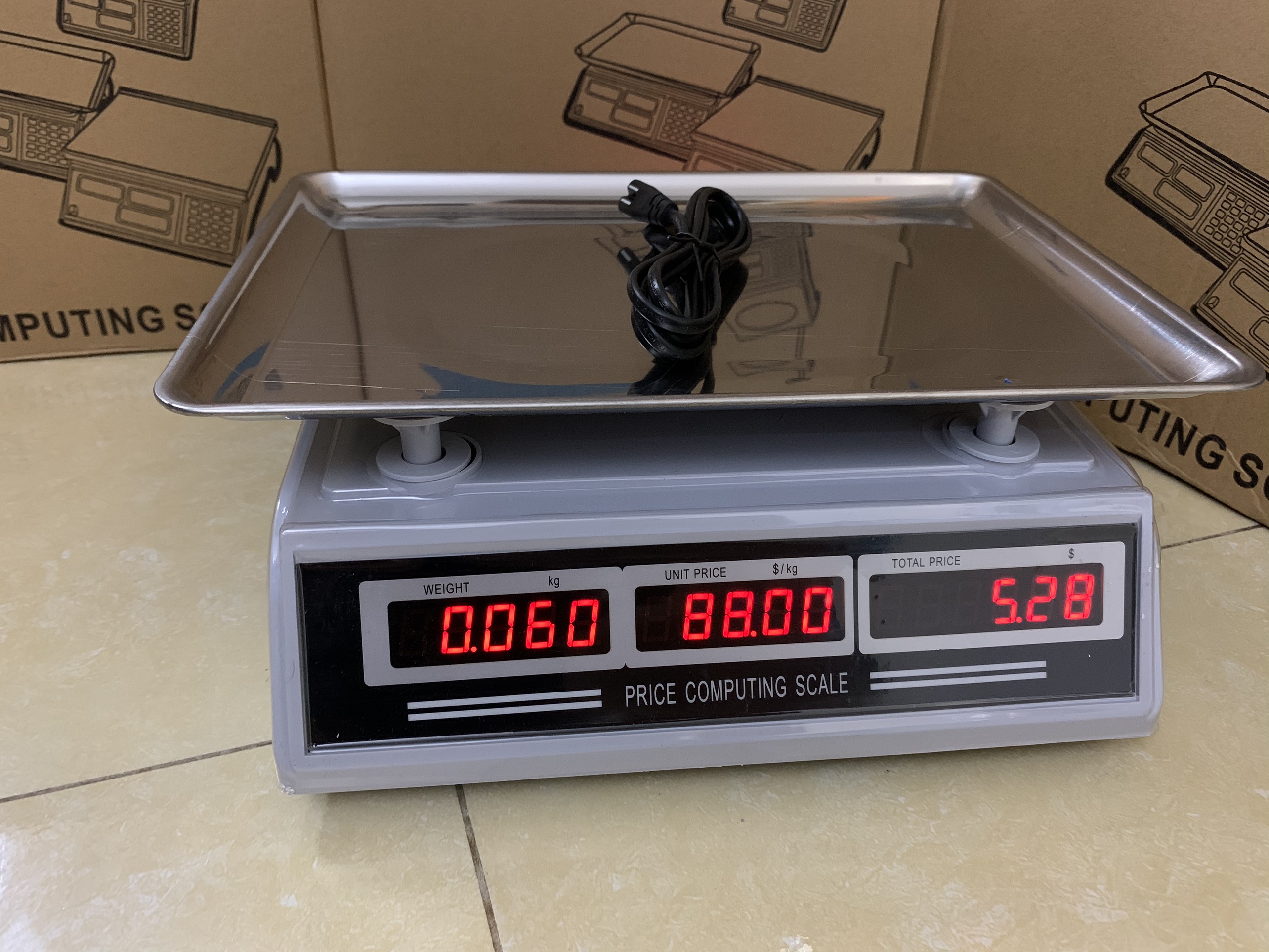 CÂN ĐIỆN TỬ TÍNH TIỀN HÀNG 30kg/5gam UPA-Q . Màn Hình Hiển Thị 2 Mặt