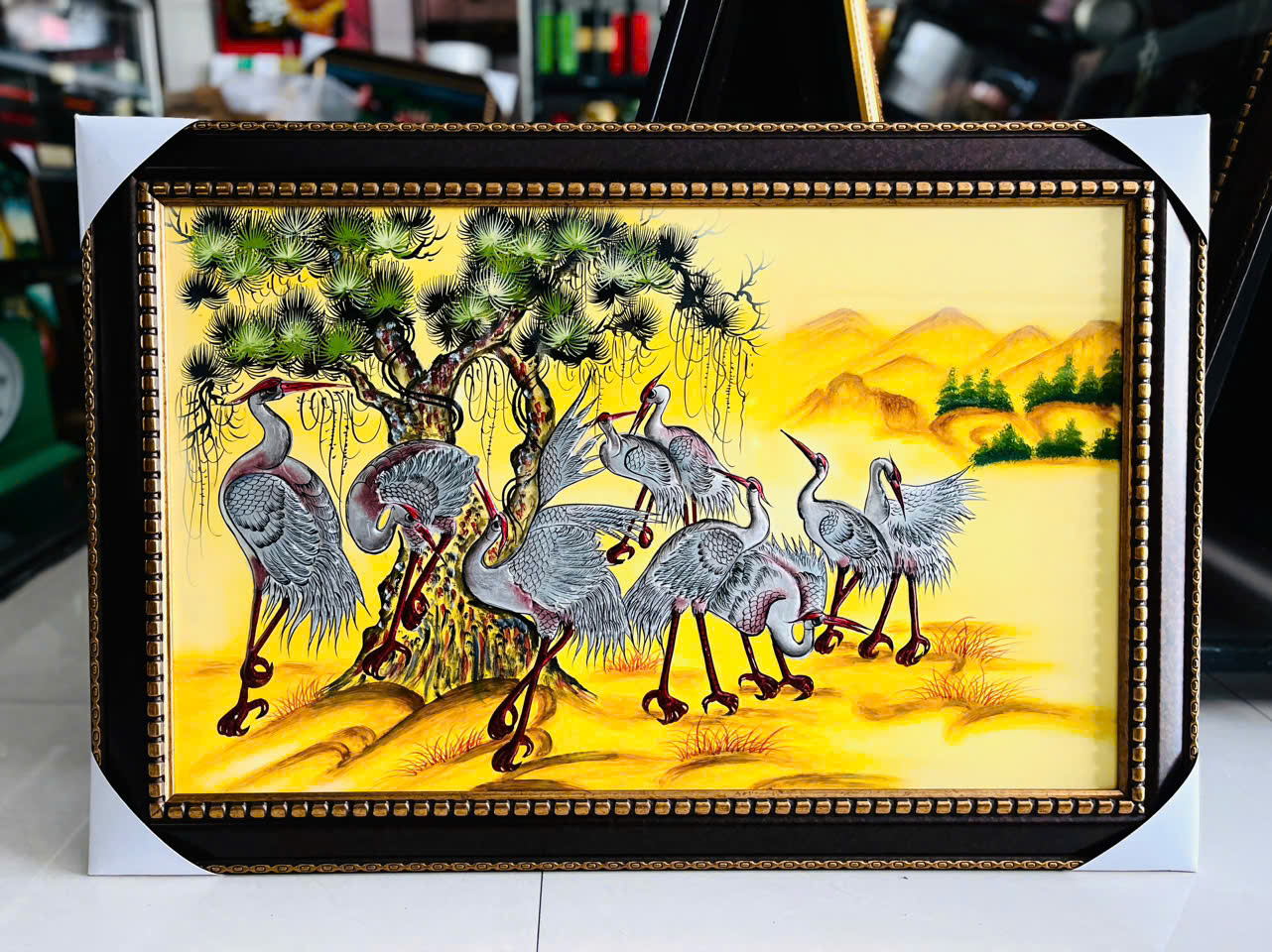 Tranh sơn mài Tùng Hạc đắp nổi màu sắc tươi sáng size 50x80 cm trang trí nhà cửa, làm quà tặng