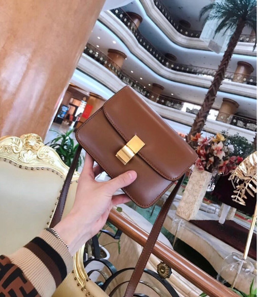 Túi Hộp Đeo Chéo Nữ Dáng Chữ Nhật Nắp Gập Da Lì