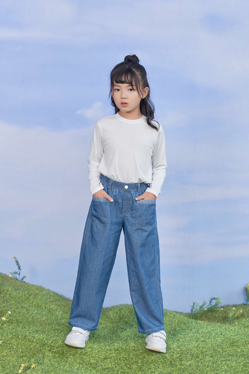 Quần jeans túi ốp