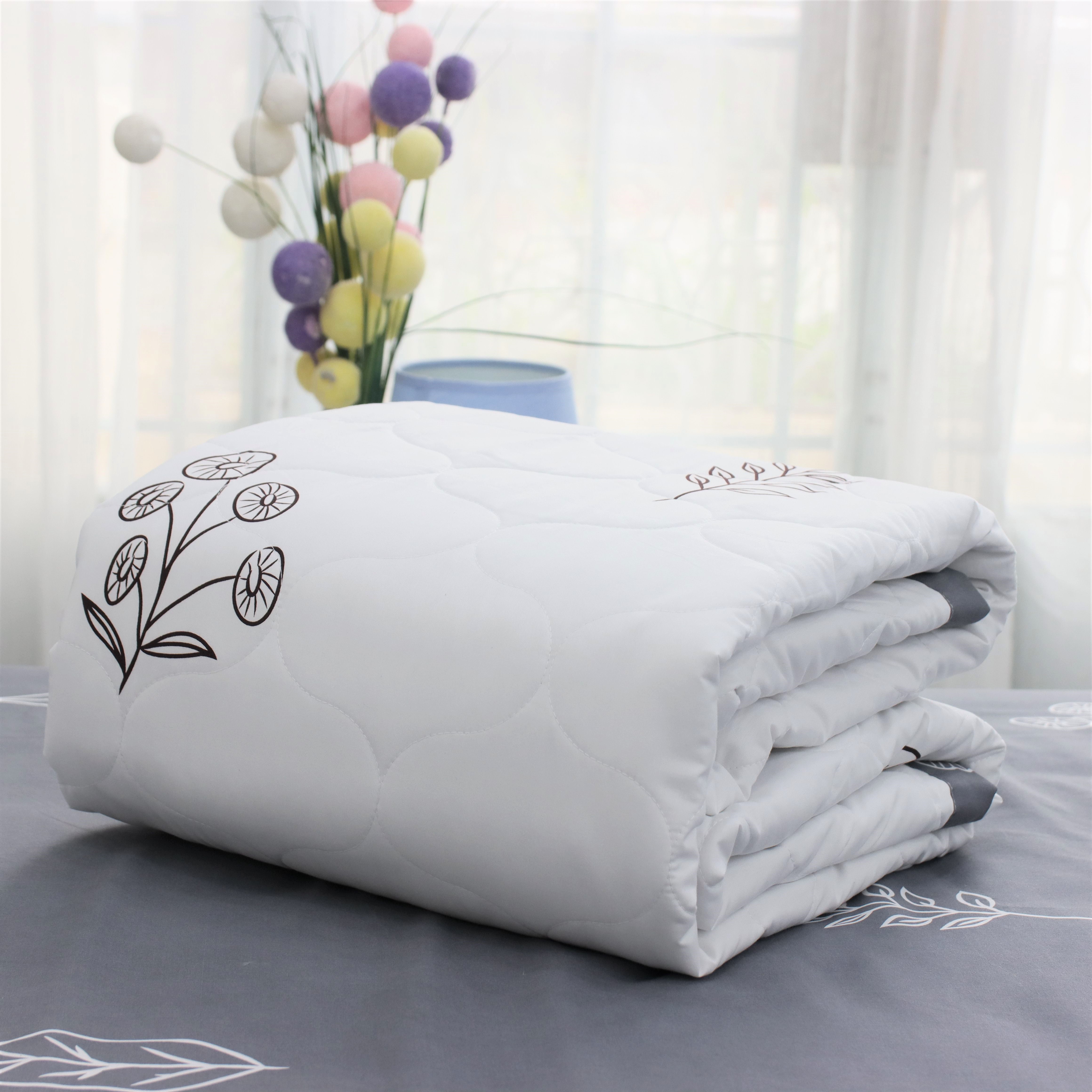 Chăn chần bông K-bedding by Everon 1m6x2m (cm) KMP chất vải Microfiber