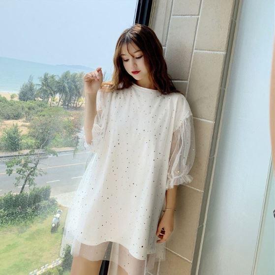 Đầm ren chấm bi xinh xắn