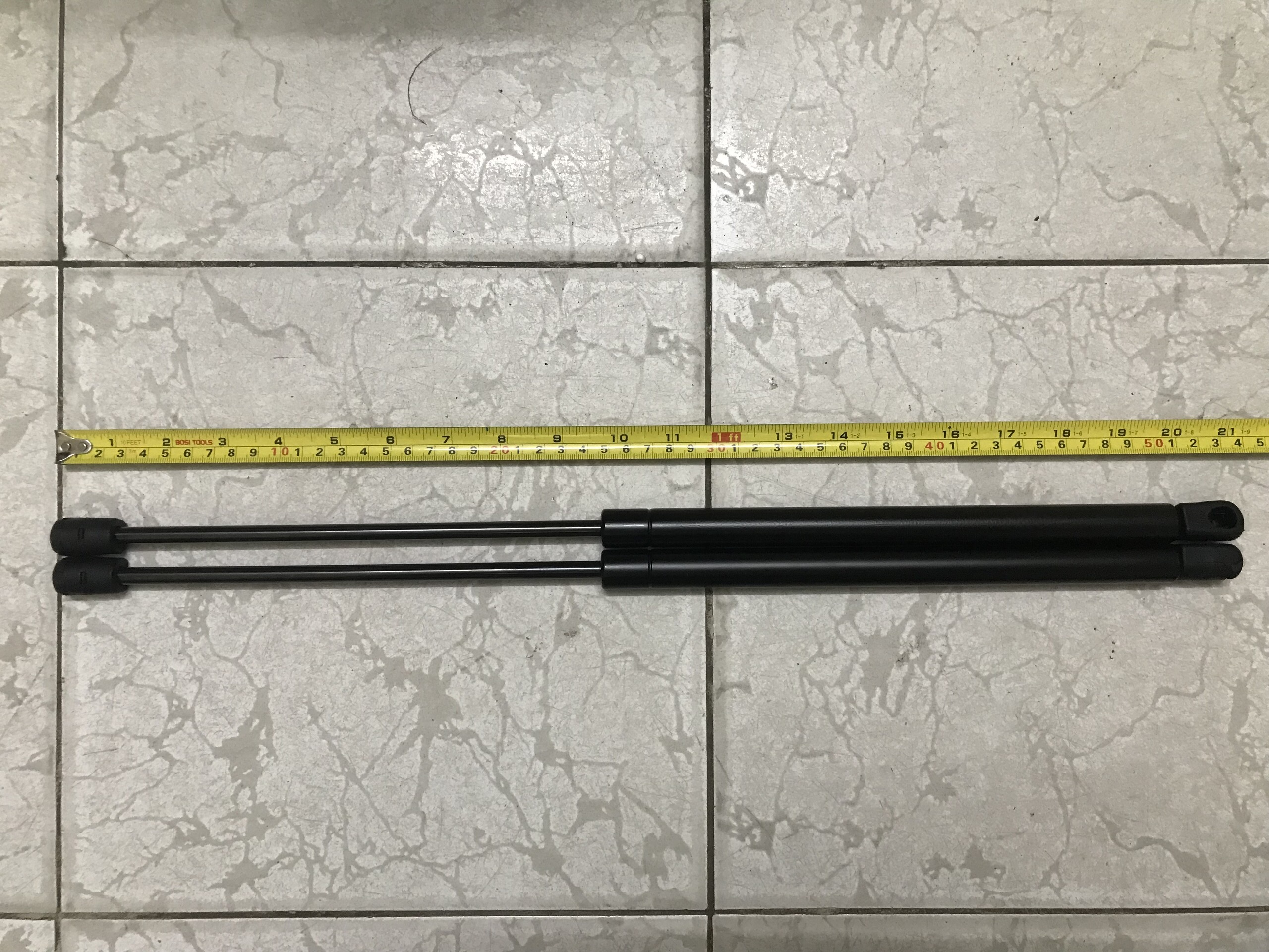 Ty chống cốp sau Ford EcoSport