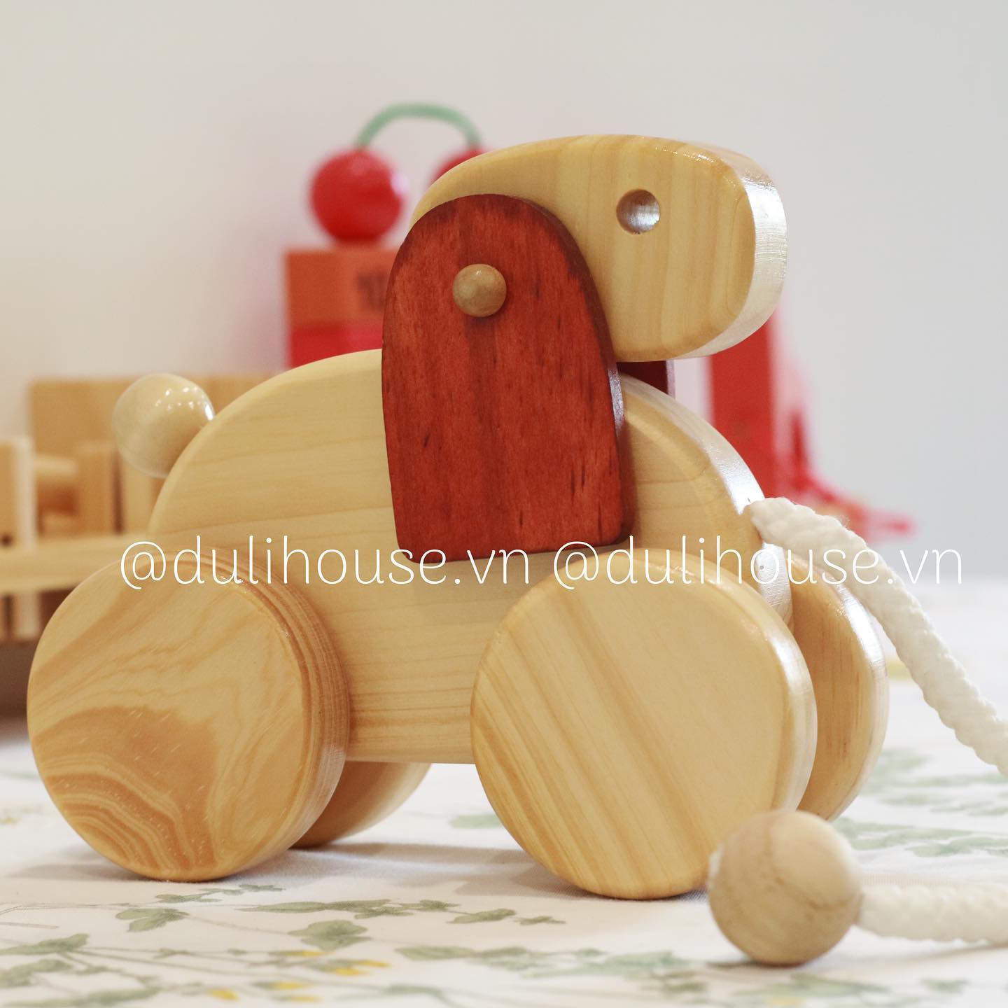 Đồ Chơi Thông Minh Con Thỏ Kéo Dây 4 Bánh Xe - Phát Triển Khả Năng Tư Duy Vận Động Cho Bé