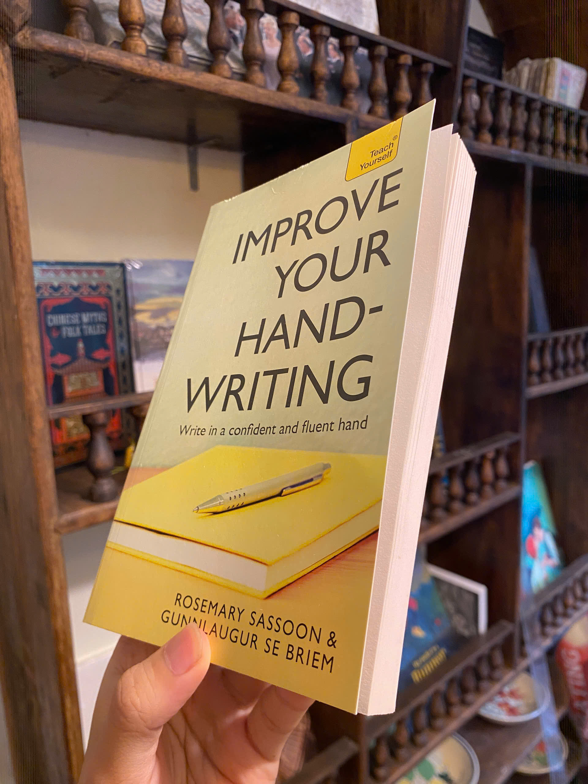 Sách - Improve Your Handwriting: Write in a Confident and Fluent Hand by Rosemary Sassoon