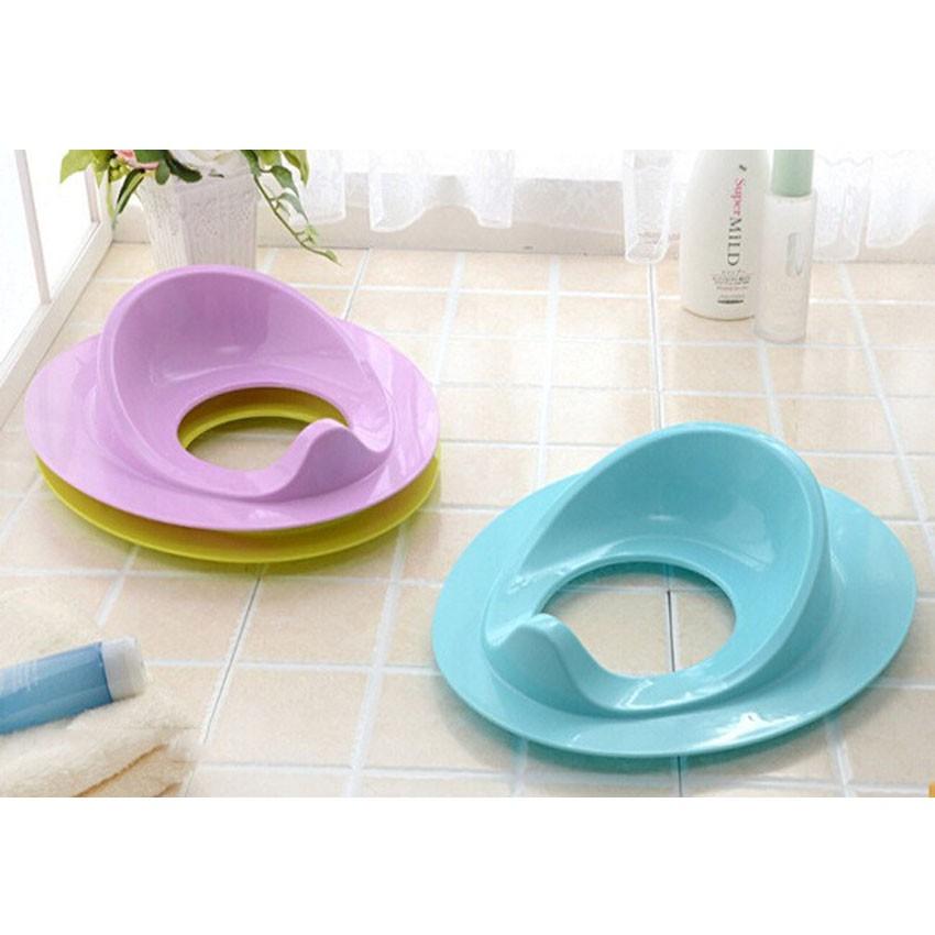 Lót bồn cầu NHỰA dẻo tiện dụng cho bé