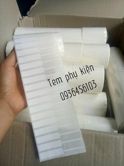 Giấy in tem decal nhiệt cho cửa hàng phụ kiện cuộn 30m