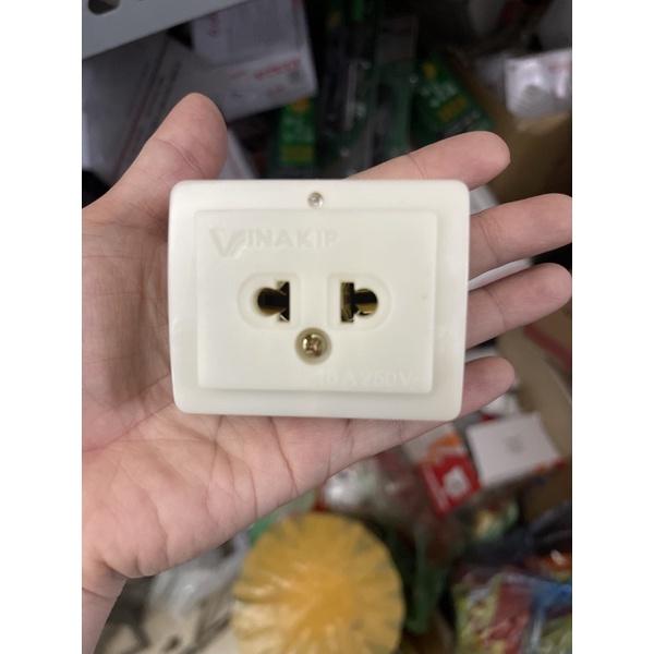 Ổ cắm 2 ngả đa năng K3 Vinakip
