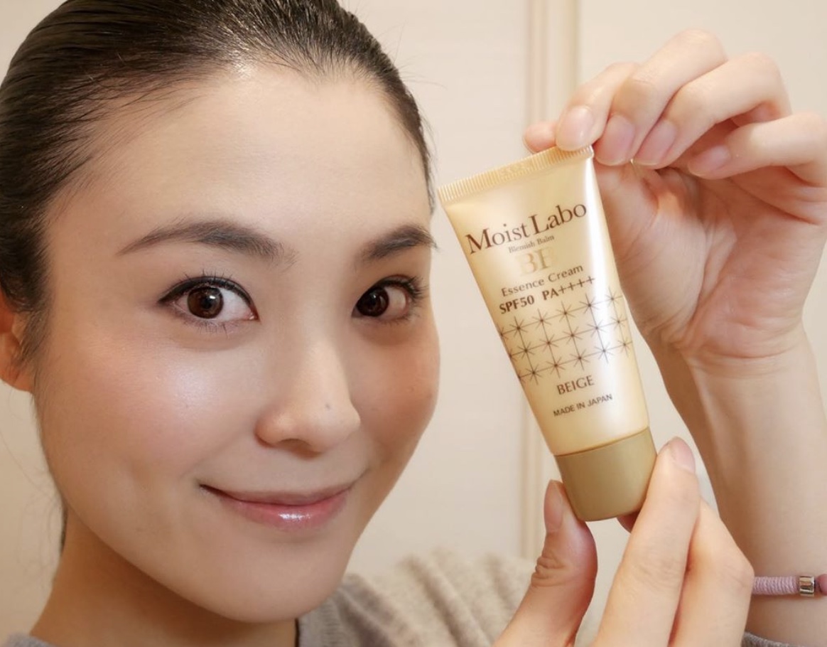 MEISHOKU Moist-Labo BB Essence Cream (Natural Ocre)