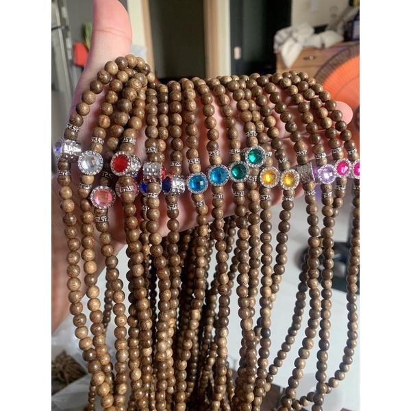 Chuỗi vòng tay trầm hương mix charm bạc thái- theo màu bản mệnh