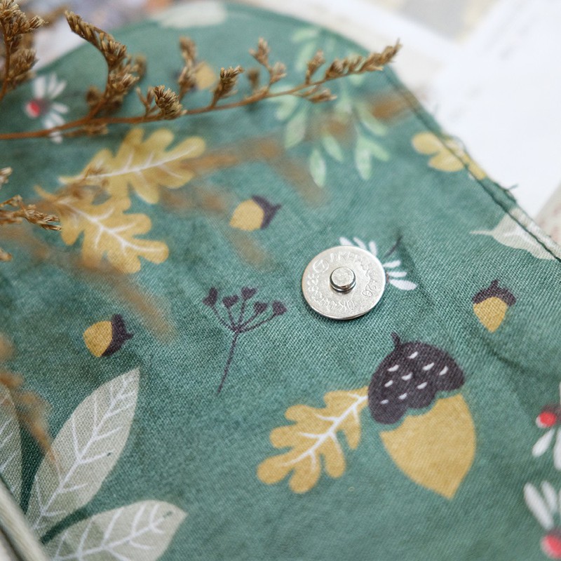 Túi đeo chéo nữ họa tiết Hạt Dẻ style vintage, gồm 2 ngăn có khóa kéo