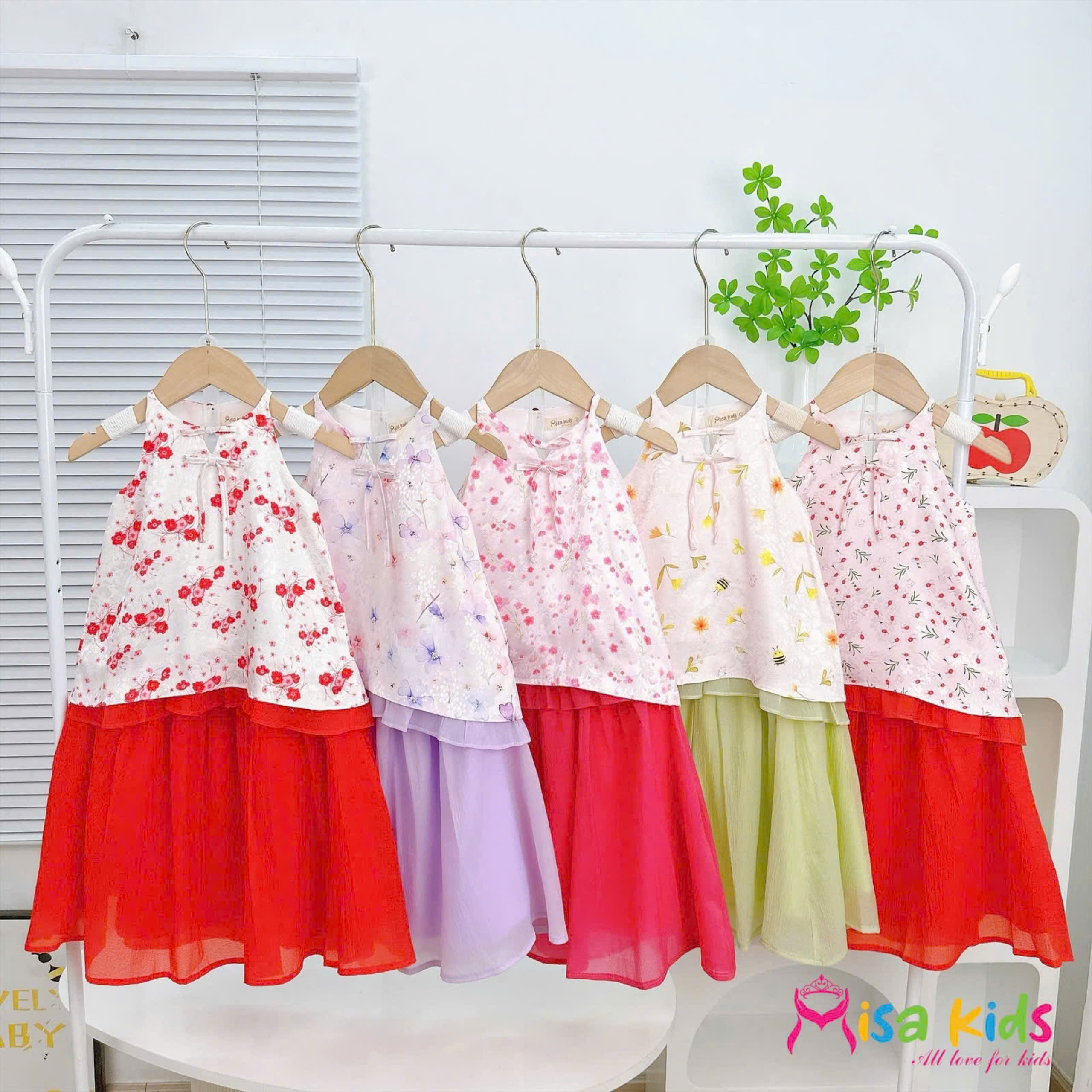 Bộ áo yếm phối chân váy cho bé gái xinh xắn diện tết năm mới giáng sinh noel từ 12-50kg hàng thiết kế cao cấp