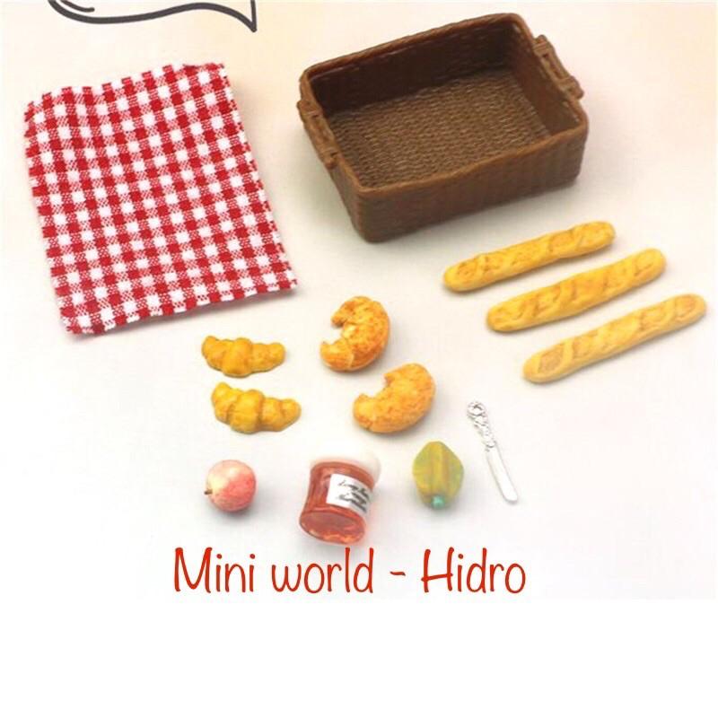 Set combo mô hình giỏ bánh mì mứt bánh trái mini tí hon tỉ lệ 1/12 dành trang trí nhà búp bê