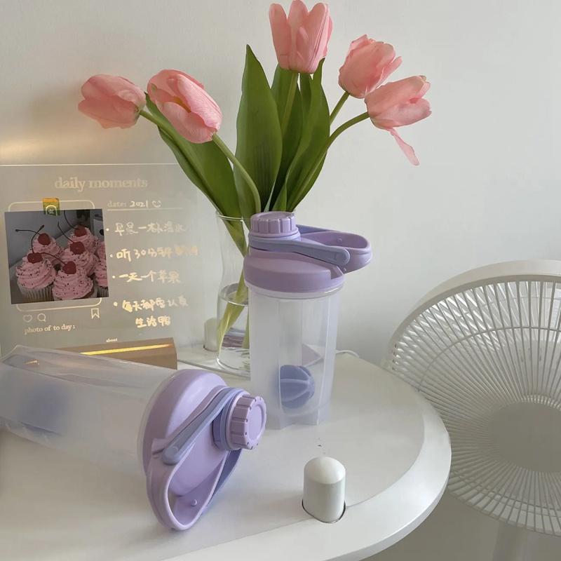 Bình Nước 500Ml/700ml Màu Trơn Dễ Thương Kèm Bóng Khuấy Tiện Dụng Cho Dã Ngoại