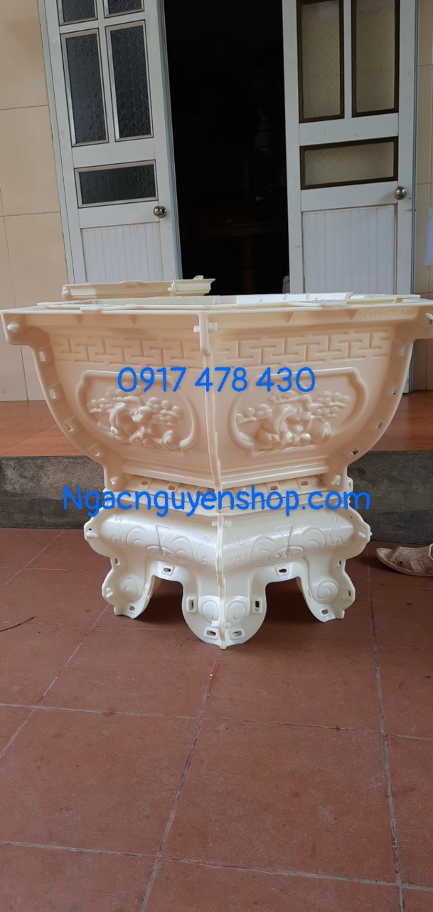 Khuôn đúc chậu cảnh lục giác rộng 75 cao 39 kèm chân cao 25