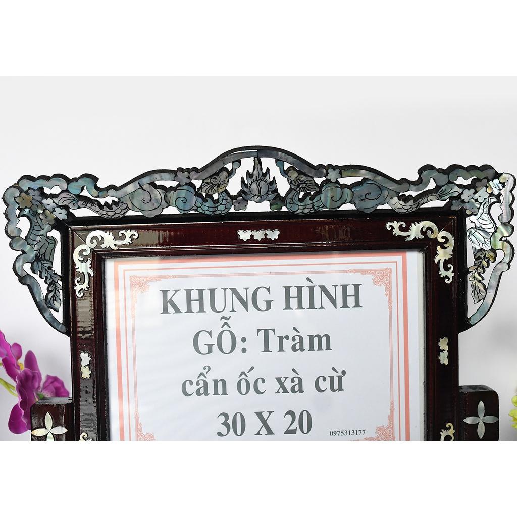 Khung hình thờ gỗ, cẩn ốc xà cừ 30 x 20
