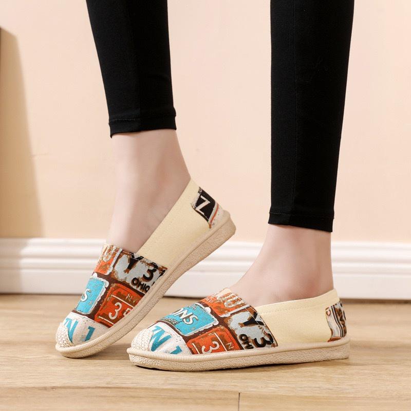 Giày vải slip on, giày toms cá tính