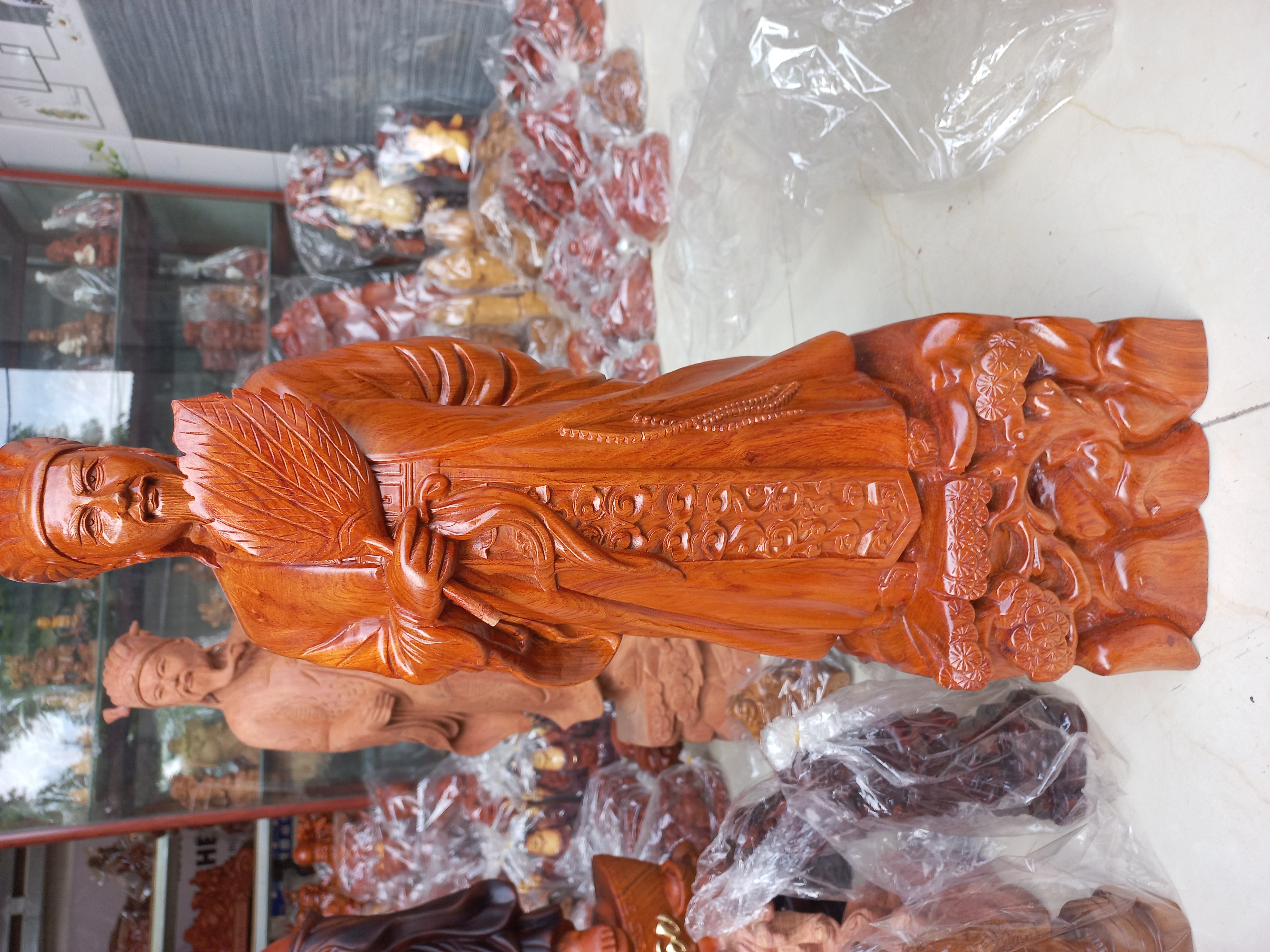 Tượng khổng minh bằng gỗ hương đá kt 60×16×15cm