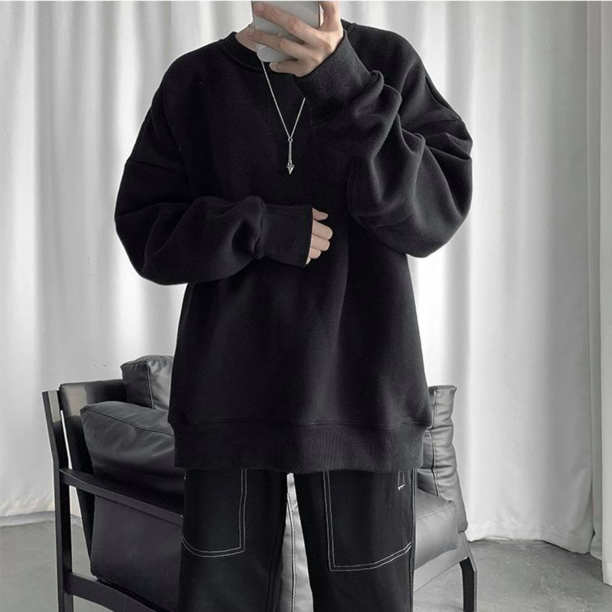 Áo Sweater Màu Đen Chất Dày Dặn Phom To Unisex Siêu Đẹp