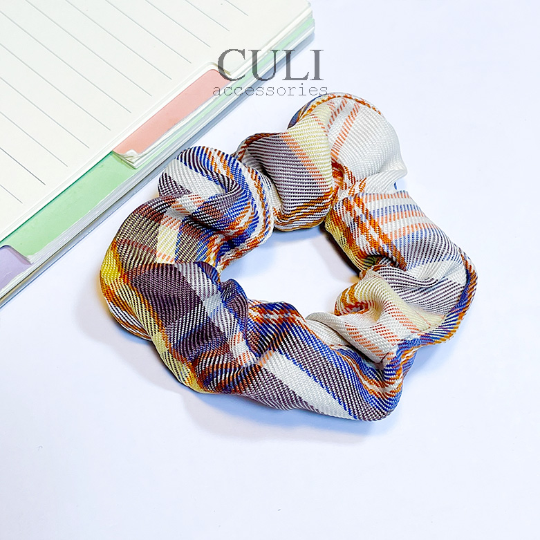 Cột tóc vải họa tiết caro màu xinh xắn phong cách vintage cho nữ