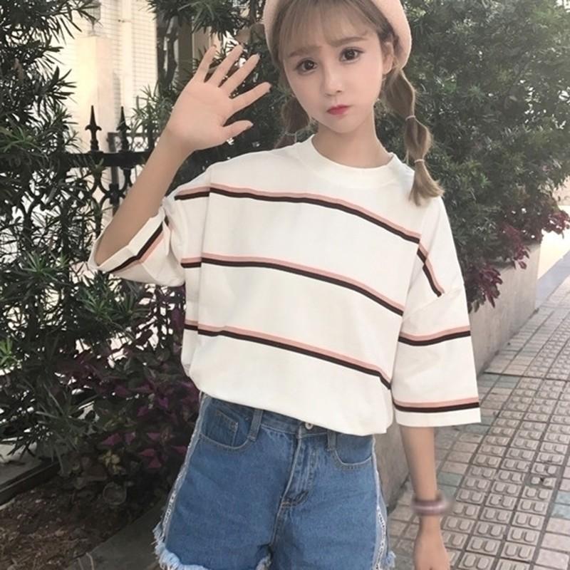 Áo Thun Tay Ngắn Hoạ Tiết Kẻ Sọc Thiết Kế Dáng Rộng Thoải Mái