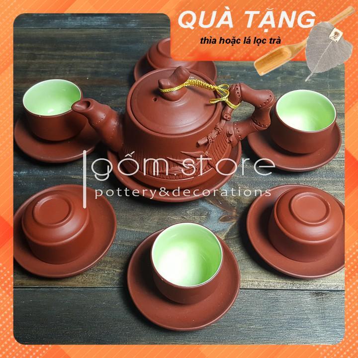Ấm trà tử sa Bát Tràng đắp nổi dáng trúc đỏ