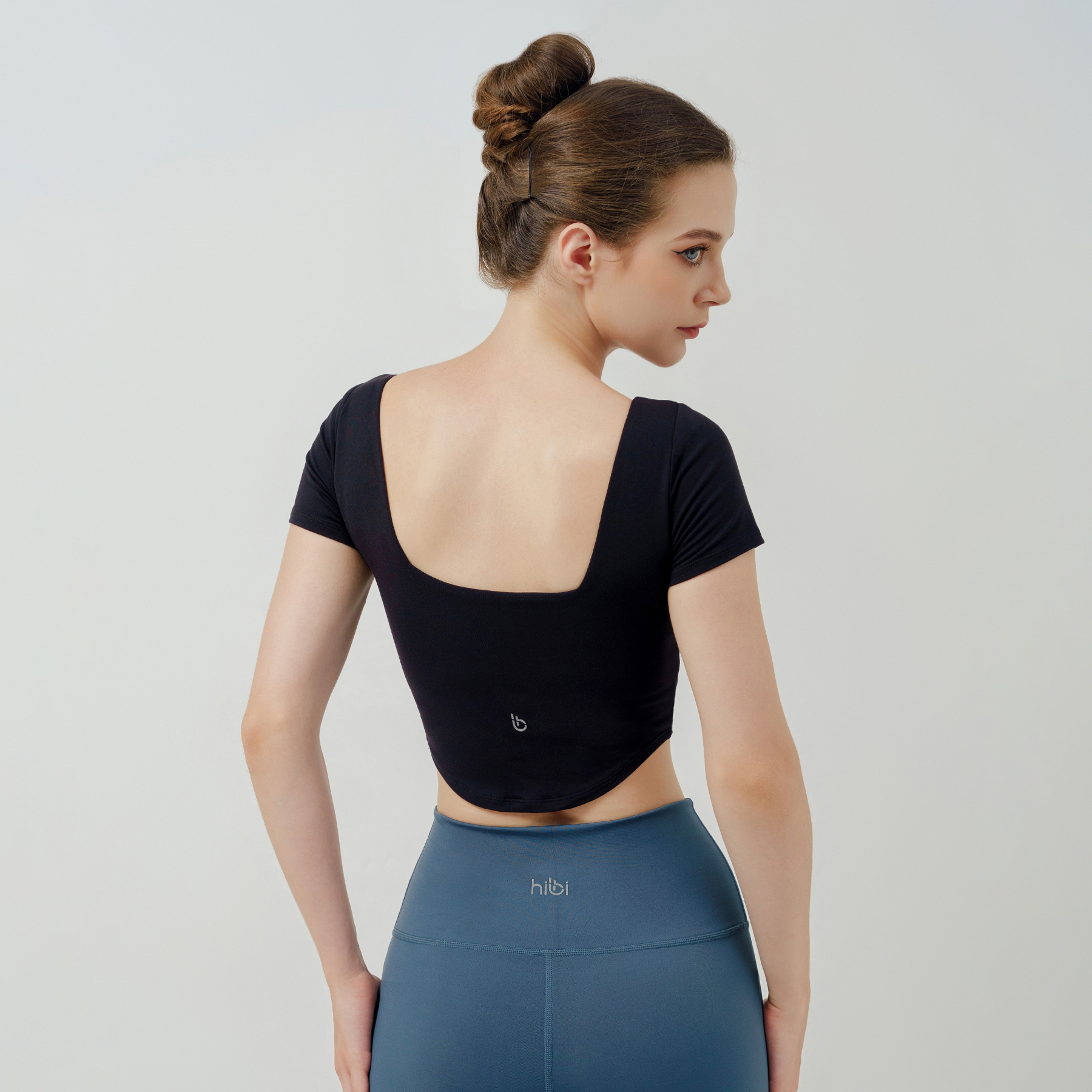 Áo Croptop Tập Yoga Gym Hibi Sports Cr823, Kiểu Corset Cổ Vuông, Kèm Mút Ngực
