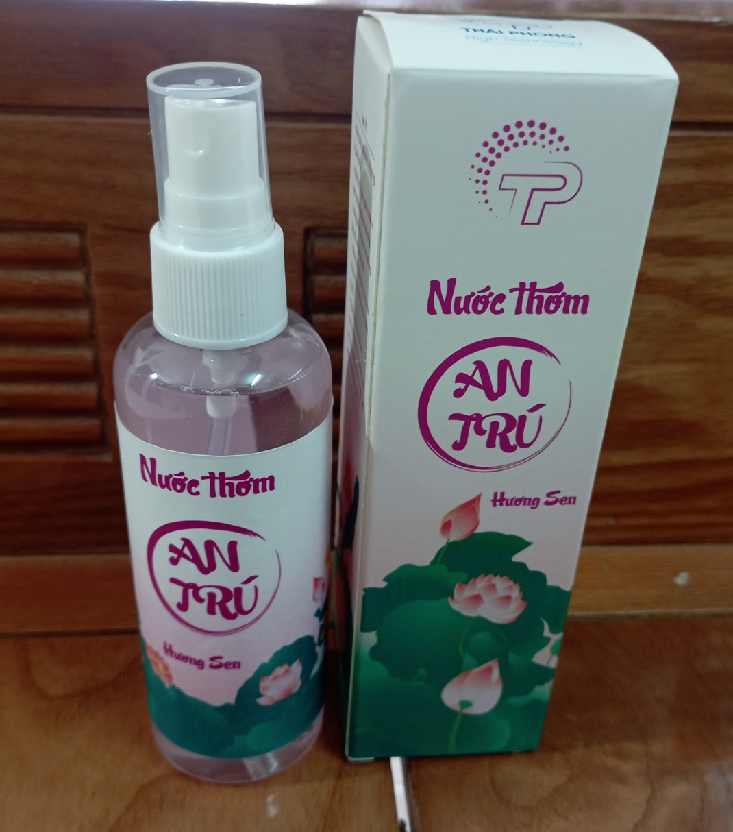 Nước thơm xịt phòng khử khuẩn  Hương sen AN Trú 100% tinh chất tự nhiên Hàng Việt Nam sản xuất