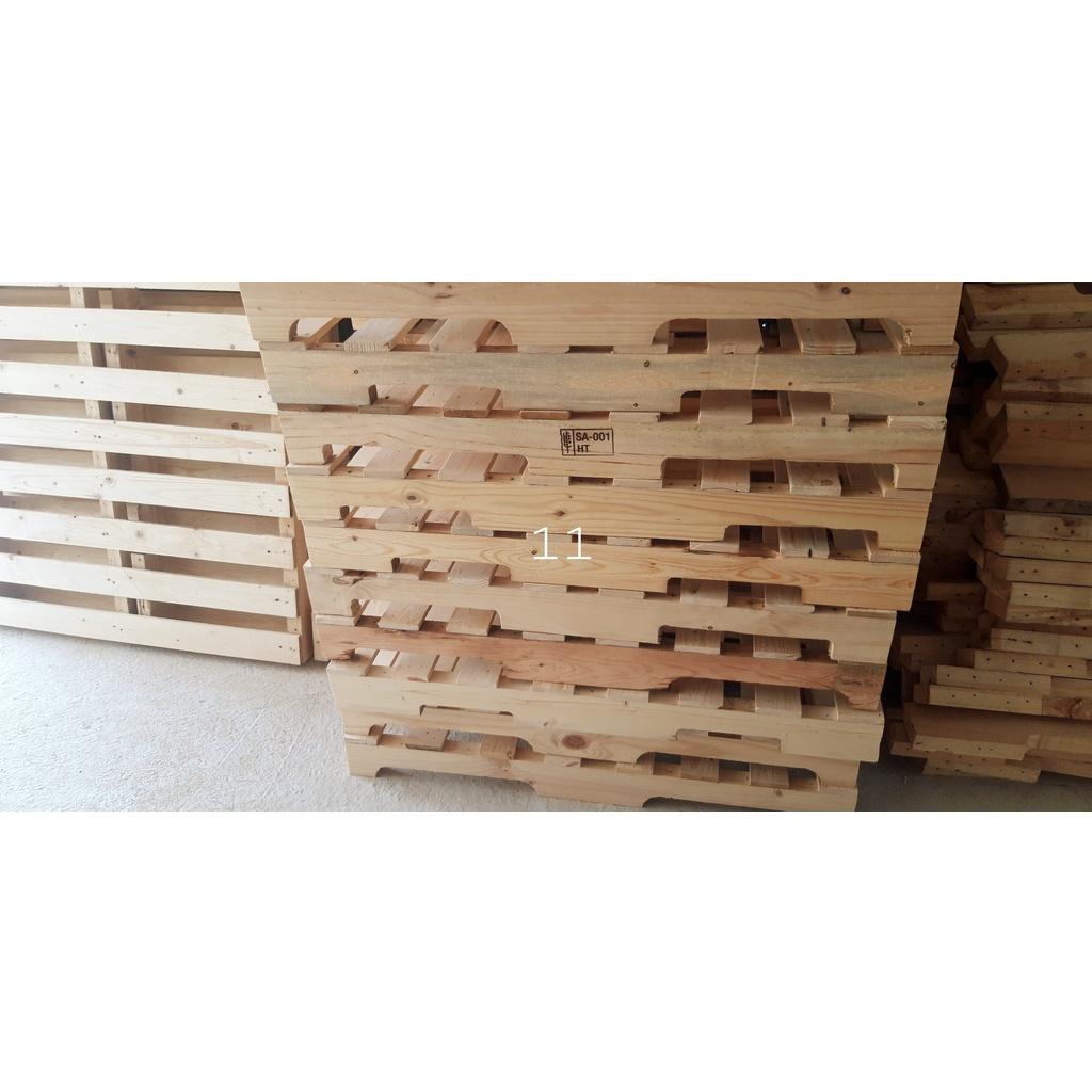 Giường Pallet / Giường Ngủ Pallet Gỗ Thông Gấp Gọn / Giường Gỗ Thông nhập khẩu Mới 95%