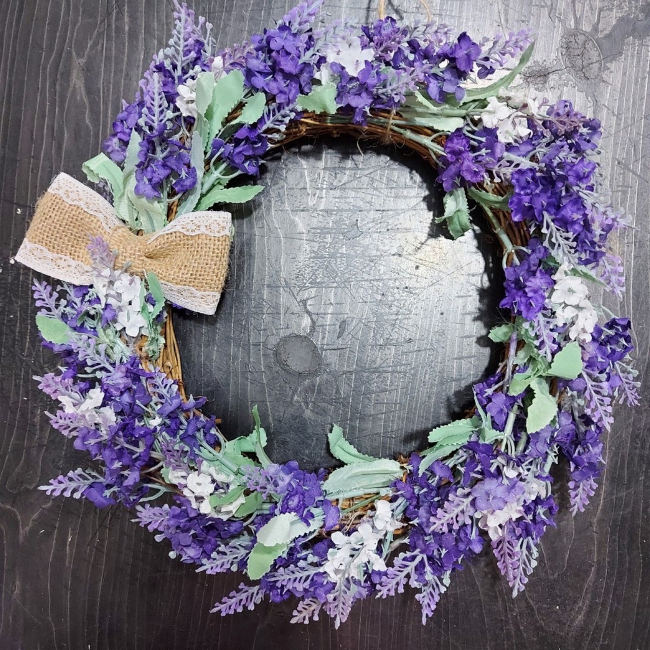 Vòng hoa giả vòng hoa lavender tím đường kính 25cm