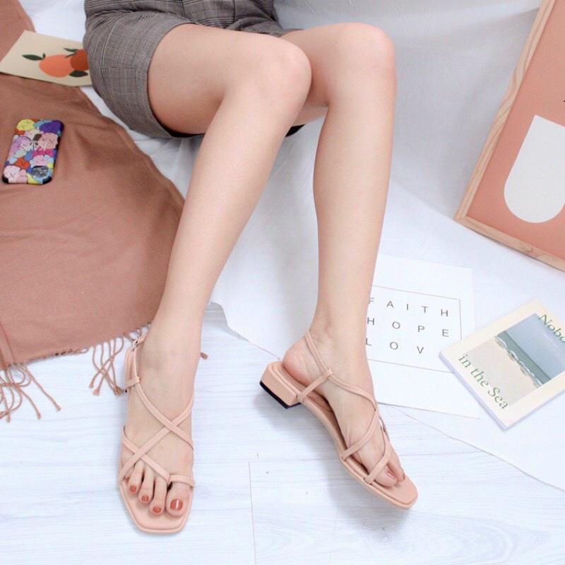 Sandal nữ đế bằng xỏ ngón (Mã G42 - VNXK)