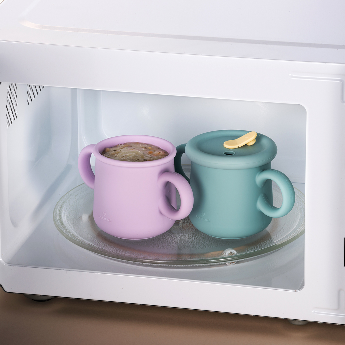 Bộ ly cốc cho bé Lock&amp;Lock 200ml Little Luv Silicone Straw Cup màu tím vàng LBB015S7VOL - Hàng chính hãng có quai cầm và ống hút - JoyMall