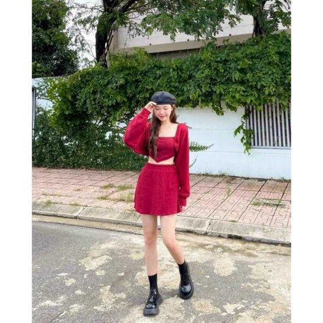 Sét 3 món áo trong có mút ngực với áo ngoài tay dài kèm chân váy có lót