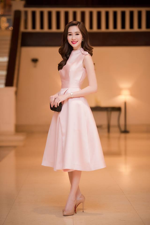 Đầm Xòe Đẹp Yêu Kiều