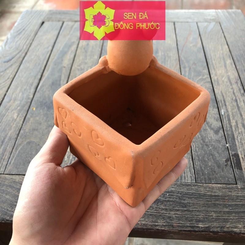 Chậu cây đất nung hình vuông Heo con ngủ - chậu trồng tiểu cảnh sen đá, xương rồng, cây phong thuỷ văn phòng đẹp